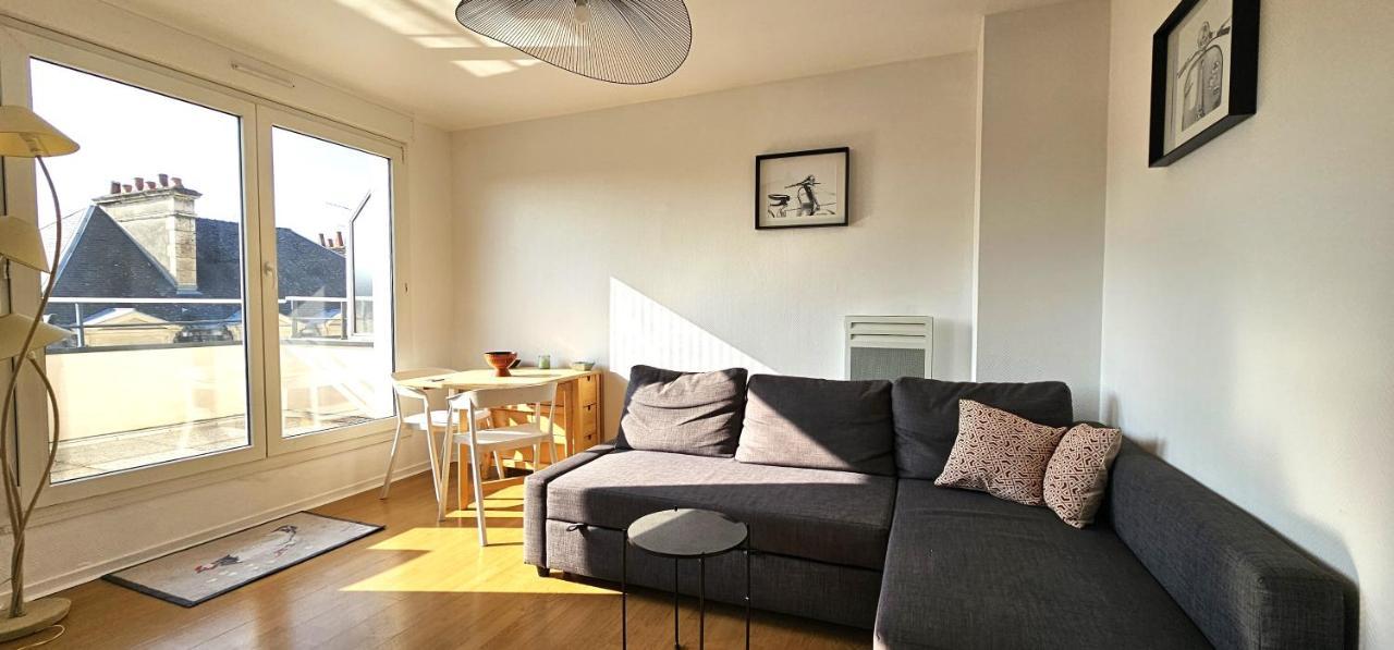 Charmant Appartement Proche Centre Ville Ρενς Εξωτερικό φωτογραφία