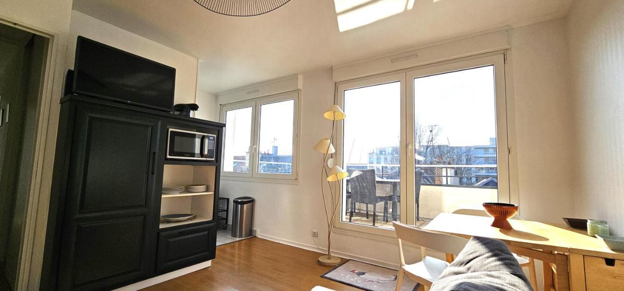 Charmant Appartement Proche Centre Ville Ρενς Εξωτερικό φωτογραφία