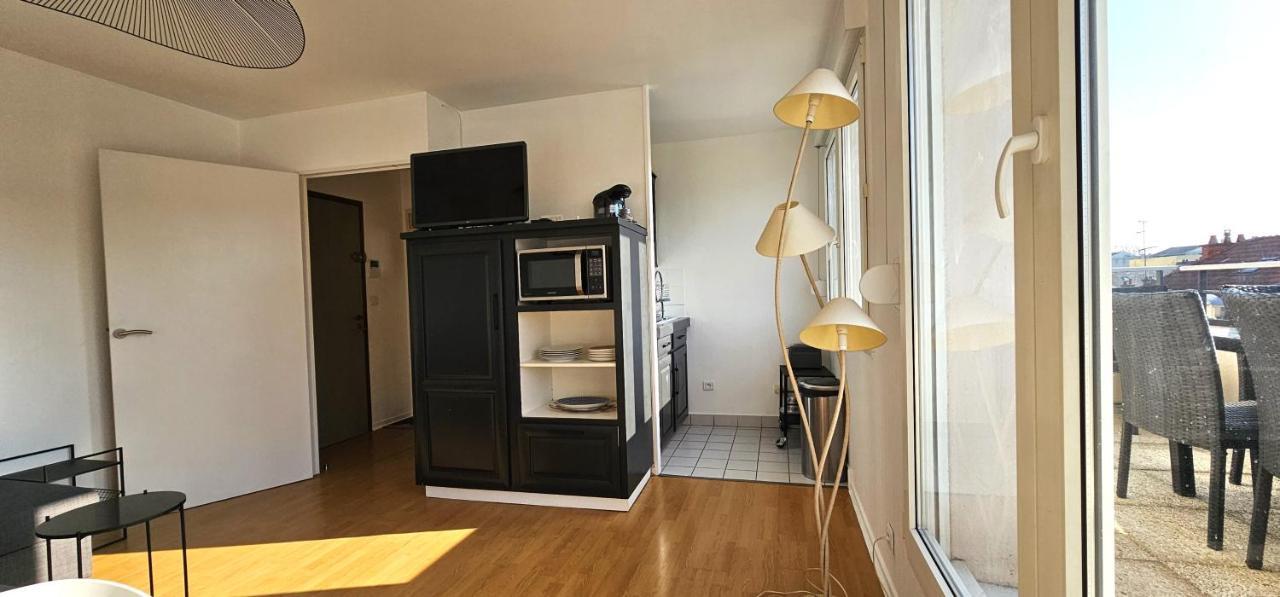 Charmant Appartement Proche Centre Ville Ρενς Εξωτερικό φωτογραφία