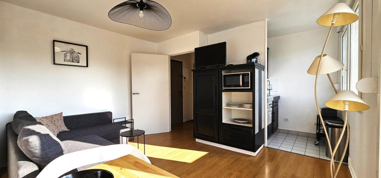 Charmant Appartement Proche Centre Ville Ρενς Εξωτερικό φωτογραφία